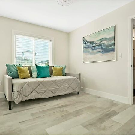 Ocean Views Retreat! Renovated Apt With Beach Bikes! Сент-Огастин Экстерьер фото