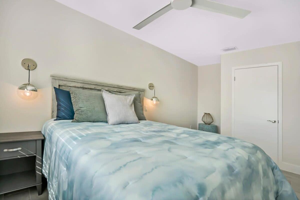 Ocean Views Retreat! Renovated Apt With Beach Bikes! Сент-Огастин Экстерьер фото